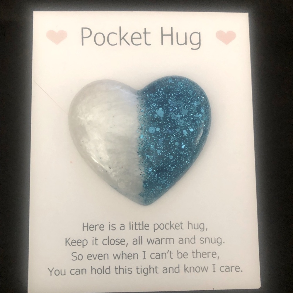 Pocket Hug - Item #1024-057